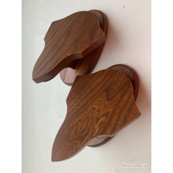 PAIRE D'ECUSSONS PORTE-TROPHEE (Chamois / Isards)