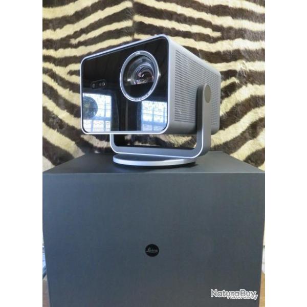 Vidos projecteur LEICA CINE PLAY 1