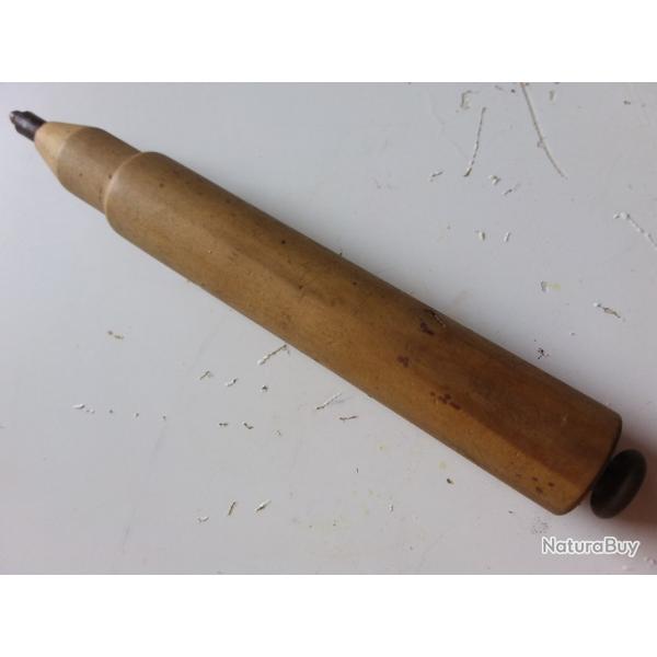 Un d�samorceur et un r�amorceur en calibre 12x70 en bois