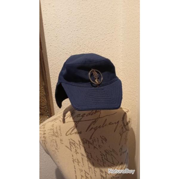 Casquette montagne gendarmerie ancienne