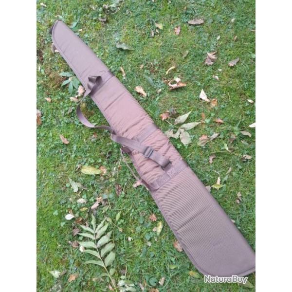 ....  HOUSSE  FOURREAU     Cherrier.... 140 cm