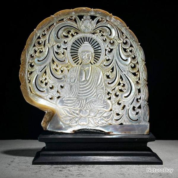 Coquille de Nacre Grav�e - Motif Bouddha