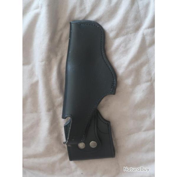 Etui cuir de ceinturon REF @