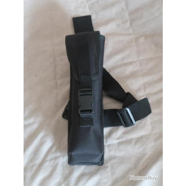 Etui cordura pour accessoires passant de ceinture/tour de cuisse airsoft paintball militaria REF @