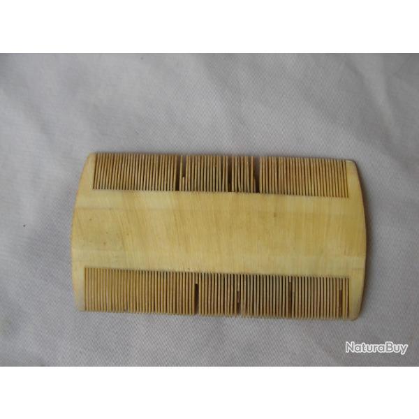 WW1 FRANCE PETIT PEIGNE ANTI-POUX EN OS FRANCAIS SOLDAT DE TRANCH�ES 14-18