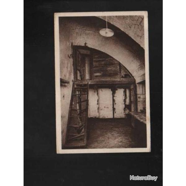 cpa fort de vaux l'infirmerie et la salle d'op�ration