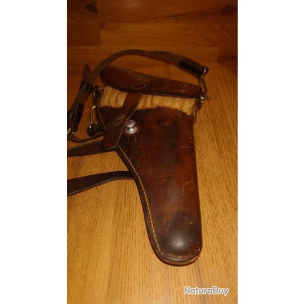 Holster avec sa bandouli�re de revolver 1882 et 1882/29 Suisse
