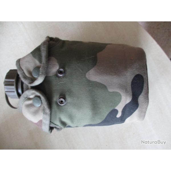 gourde arm�e fran�aise 2007