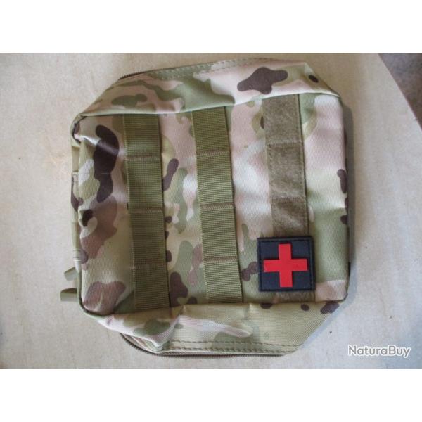 pochette m�dicale camouflage sable