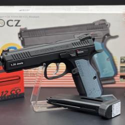 Pack pr&ecirc;t &agrave; tirer CZ Shadow2 Calibre 4,5mm Billes acier (Bbs) (avec Billes + Capsule CO2)