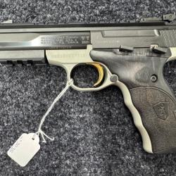 Browning Buck Mark Black Label filet&eacute; 22 lr