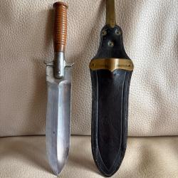 Springfield 1880 "Hunting knife " Couteau de la cavalerie am&eacute;ricaine - 1er type-  et son fourreau