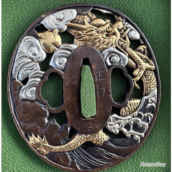 Tsuba sign de sabre, katana japonais