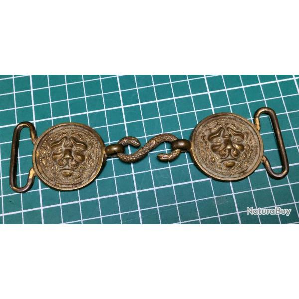 BOUCLES DE CEINTURON OFFICIER CAVALERIE, RESTAURATION ..CHARLES 10.. DEBUT 19 EME SC