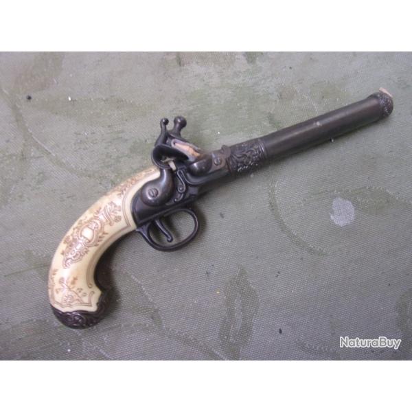 reproduction de pistolet � silex