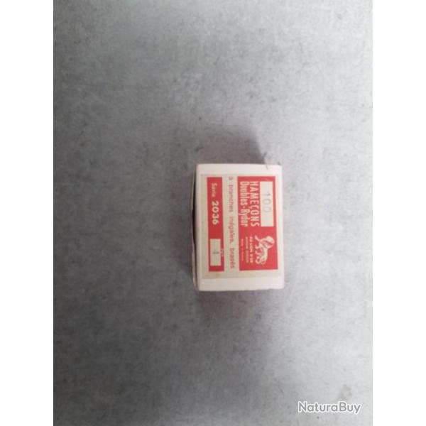 HAME�ONS DOUBLES-RYDER � BRANCHES IN�GALES BRAS�S