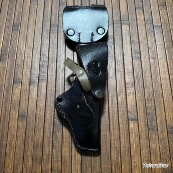 BEAU HOLSTER DE QUALIT� EN CUIR POUR REVOLVER COMPACTE SUBNOSE
