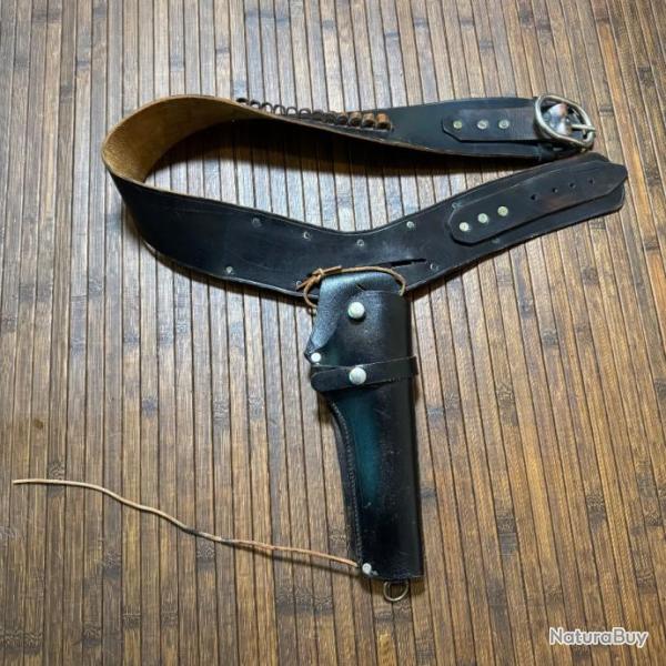 HOLSTER ET CEINTURON A CARTOUCHI�RE CUIR NOIR WESTERN