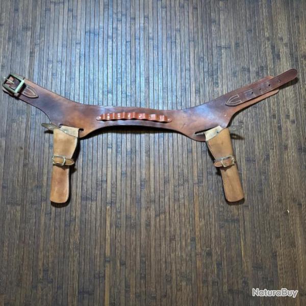 BEAU CEINTURON WESTERN DOUBLE HOLSTER CUIR �PAIS DE QUALIT�