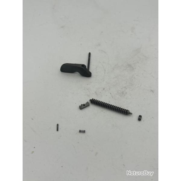 Franchi Mod�le Falconnet S calibre 12 Marteau d'�jection + g�chette + tige guide + ressort Gauche