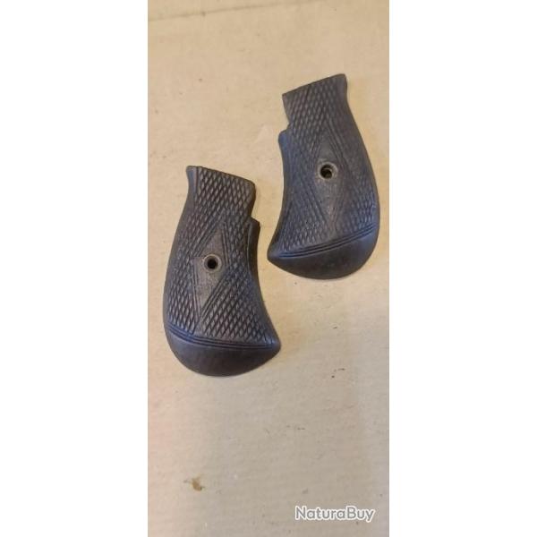 plaquettes poign�e pour revolver type bulldog velodog lefaucheux... (X29)