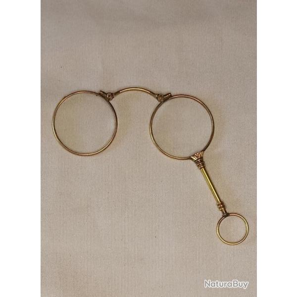 Lorgnon XIX�me lunette face � main