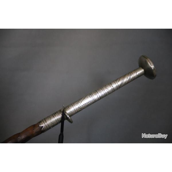 Une rare canne makhila Basque en nerf de Beuf - Sign Ainciart  Larressore 1913