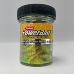 Appat Berkley Powerbait Honey Worm - Par 55 yellow scales