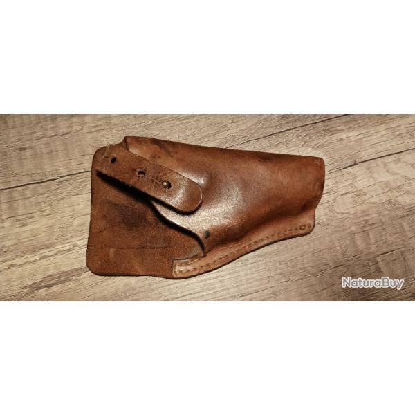 holster Cuir Leather Good.