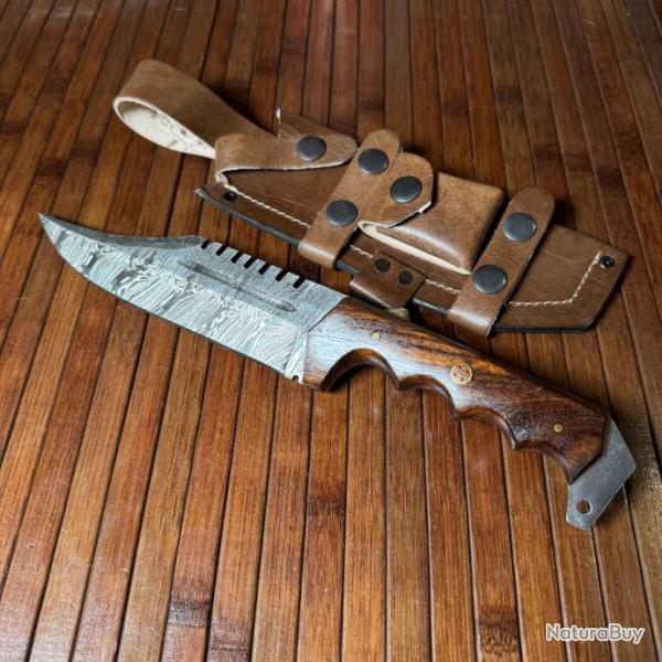 BOWIE COUTEAU - POIGNARD DAMAS 260 COUCHES FORG� MAINS �TUIS CUIR