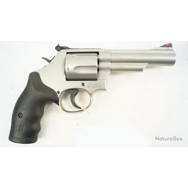 Revolver Smith &amp; Wesson 69 44mag 2014 4"
