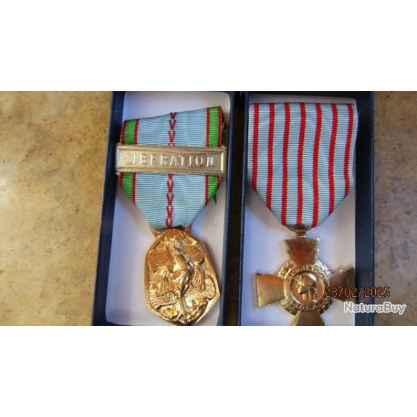 m�daille comm�morative lib�ration 1939 1945 barrette campagne  Lib�ration + croix du combattant