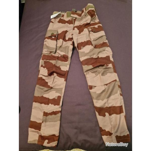 Pantalon  f3 neuf bariol� d�sert  l�gion etrangere
