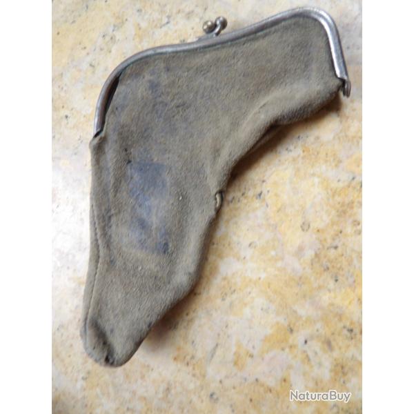 holster �tui ancien chevreau revolver porte monnaie petit 320 trou d'usure sur c�t�