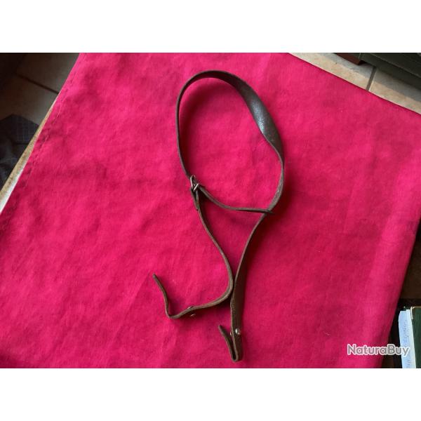 Bretelle en cuir ancienne, pas de prix de r�serve