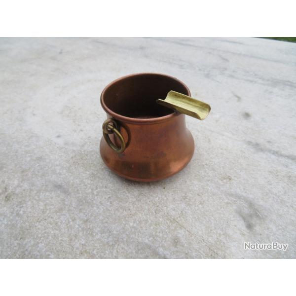 VINTAGE - Ancien cendrier fantaisie en cuivre en forme de Marmite/Chaudron - FRANCE (Vers 1960)