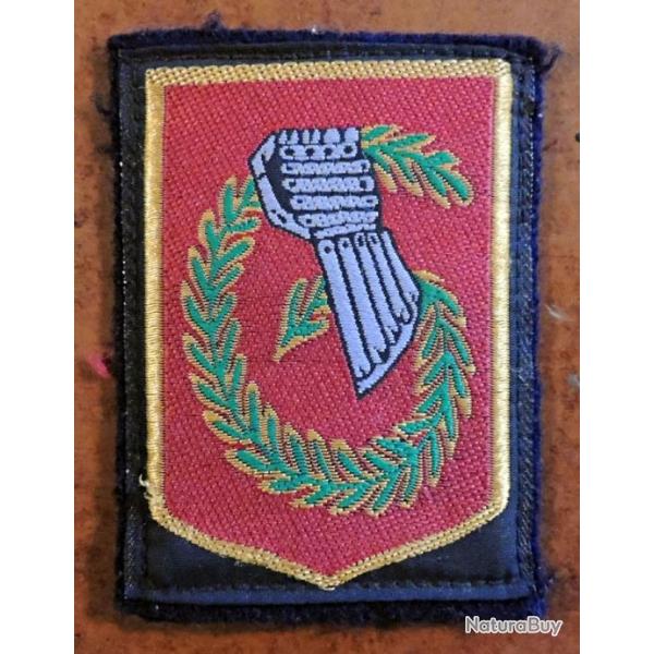 Ancien Patch  coudre (cusson) de la 6 brigade lgre blinde - pour collection, ne pas porter