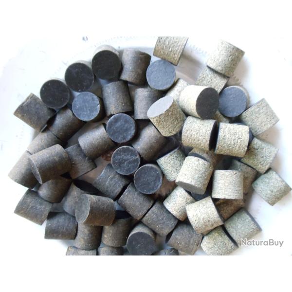 Lot de 114 bourres li�ge 17 et 19 mm  en calibre 12.