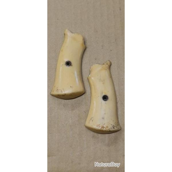 plaquettes pour revolver Bulldog Velodog Lefaucheux type ivoire (X34)