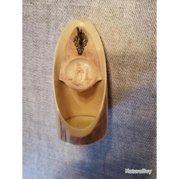 Porte-montre de poche � gousset , sculpt� � la main - XIXeme -63 g - DIEPPE -