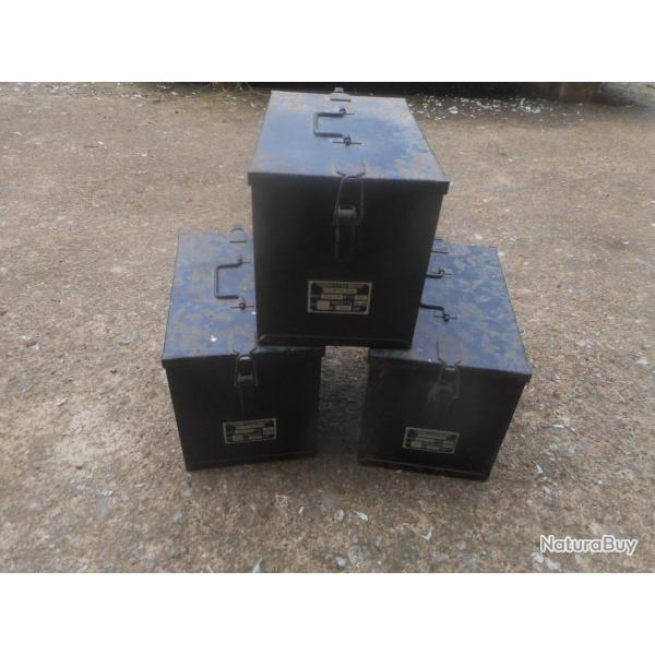 lot de 3 boites de lampes radio STTA vide arme de l'air, Algrie