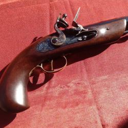 Pistolet de type "Colonial" &agrave; silex en cal45.