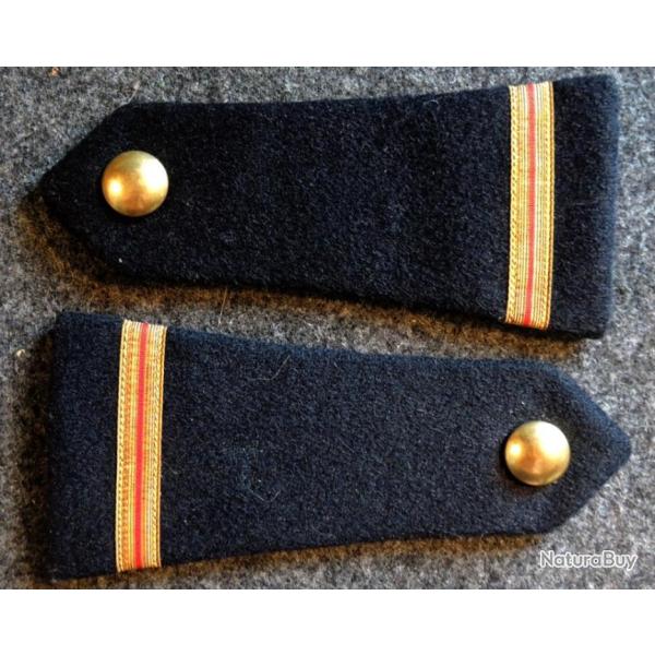 Patch Paire d'�paulettes ADJUDANT-CHEF Infanterie (bouton dor�) pour collection Ne pas porter