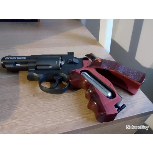 pistolet � billes � cartouches de gaz co2