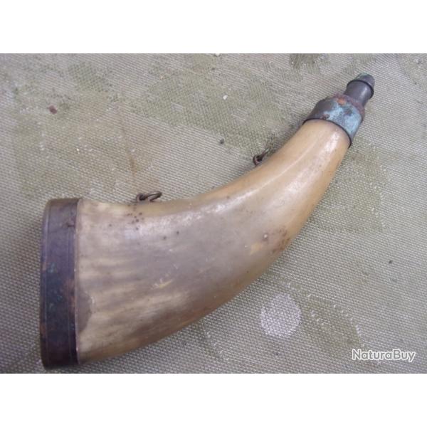 poire � poudre corne 20,5 cm