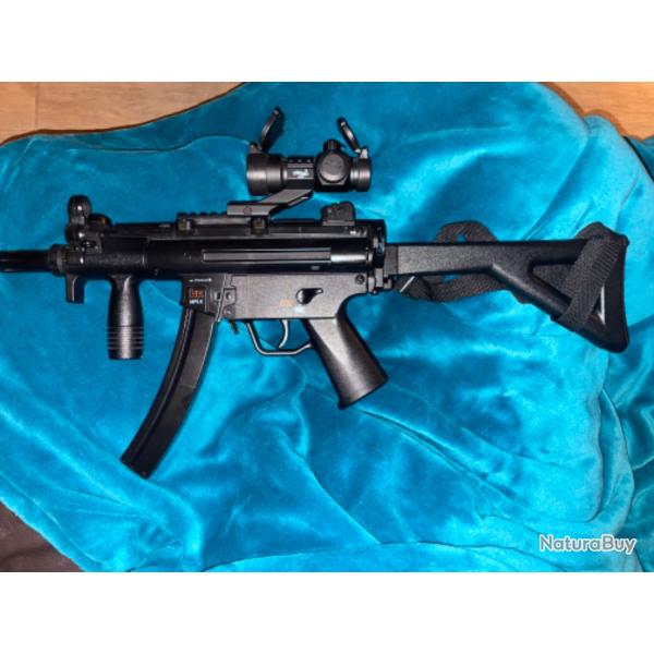 MARQUE : UmarexMOD�LE : H&K MP5Pistolet mitrailleur avec lunette Walther infrarougeBille acier
