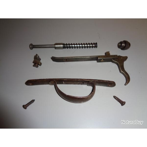 Petit lot de pi�ces pour carabine ancienne de jardin 6mm