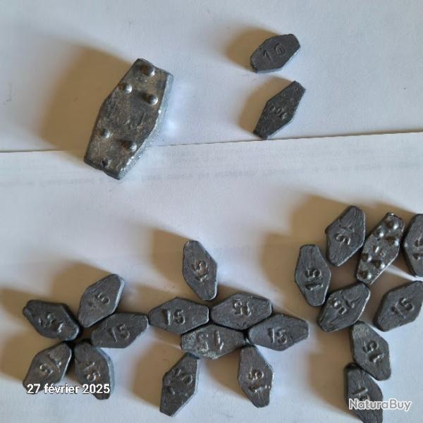 Lot de plomb hexagonaux avec des poids diff�rents , pour la p�che 10 et 15, et 100 grs