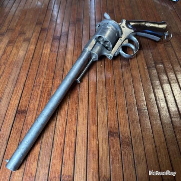 RARE REVOLVER A BROCHE CALIBRE 11 mm CANON LONG DE 24 cm !!!