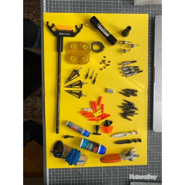 A SAISIR  Lot archerie; pointes de fl�che, chasse, entrainement et divers